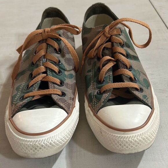 CONVERSE Camo Sneakers Size 8 - Picture 2 of 7